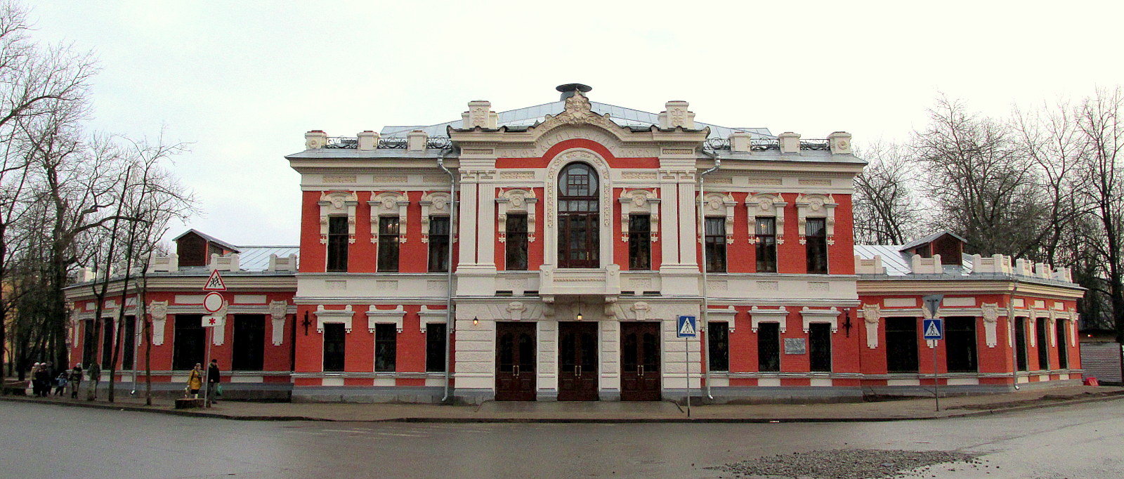 псков пушкинский театр