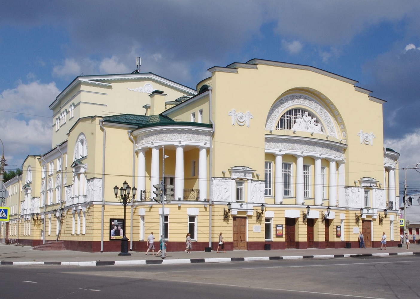 театр в ярославле картинка что сделал