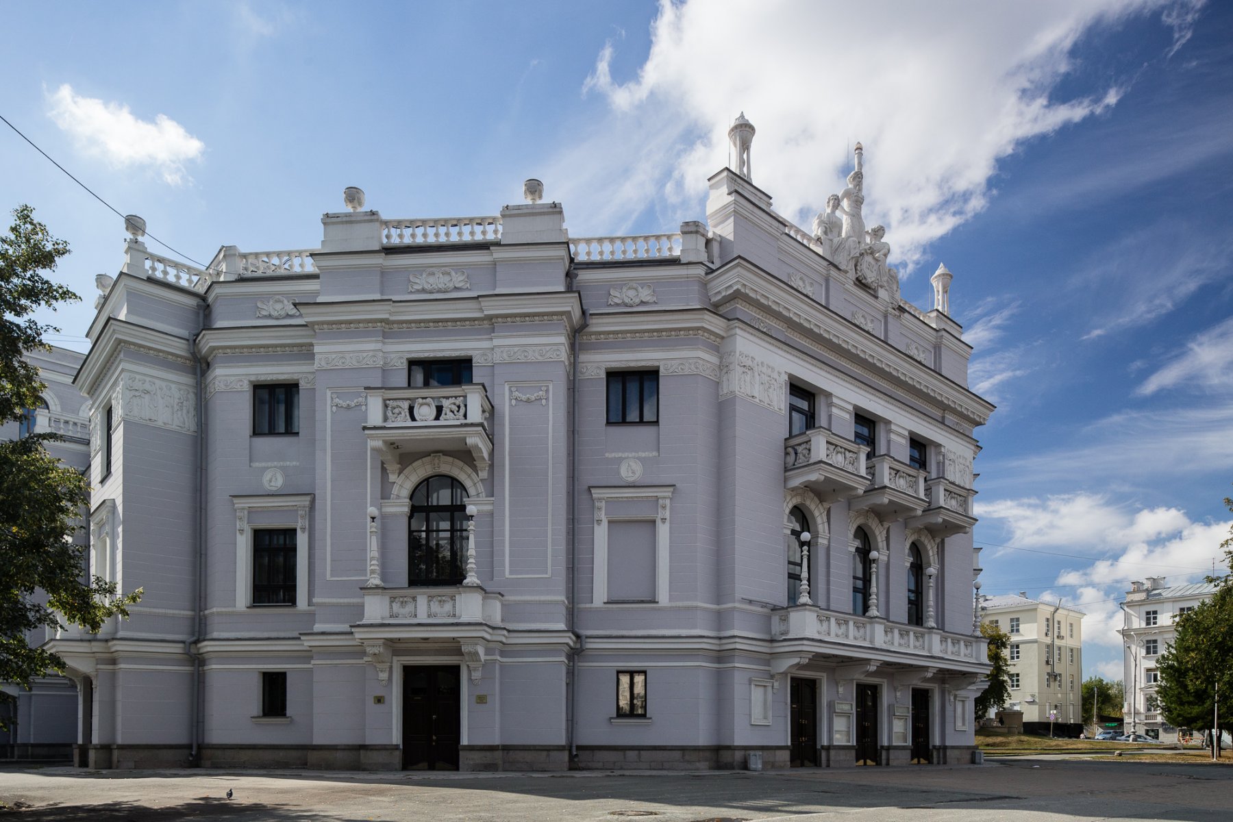 Первый театр в екатеринбурге